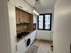 Tineretului, 5 minute metrou, pe strada Poenari, prima inchiriere